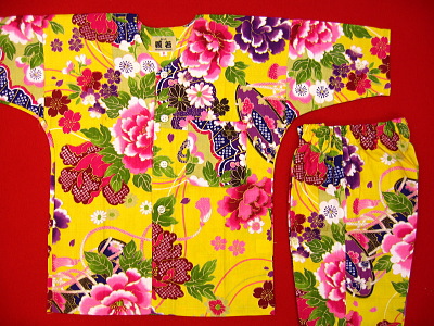 金彩牡丹と桜（黄色）１号サイズ（９０）子供鯉口シャツ上下組・義若オリジナル