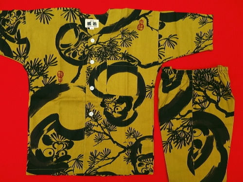 福だるまと松（渋濃カラシ） ３号サイズ（１１０）子供鯉口シャツ上下組・義若オリジナル