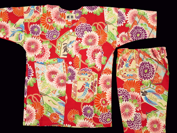 貝桶に菊の花（赤）１号サイズ（９０）子供鯉口シャツ上下組・義若オリジナル