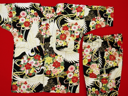 金彩鶴と久寿玉（黒）２号サイズ（１００）子供鯉口シャツ上下組・義若オリジナル
