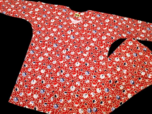唐草に富士山（赤）超巾広サイズ（４Ｌ） 大人鯉口シャツ単品