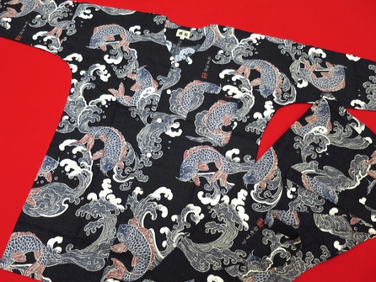 荒波鯉（黒）超巾広サイズ（４Ｌ） 大人鯉口シャツ単品