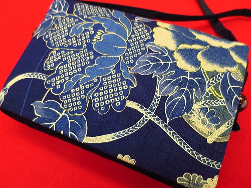 金彩牡丹と桜（藍紺）和柄！お祭りポシェットショルダー
