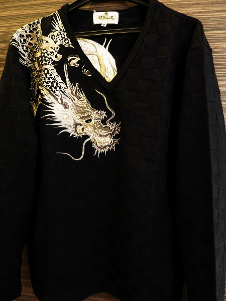 龍神刺繍Vネック長袖Tシャツ（黒） XL