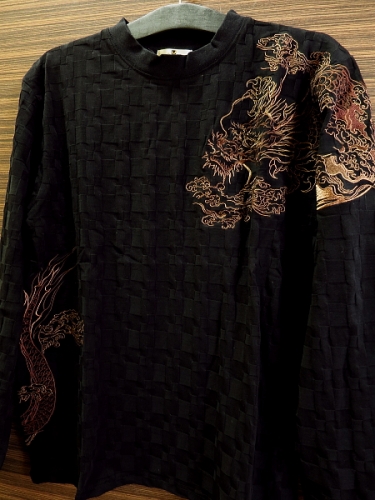 龍神刺繍（黒）Ｍサイズ 和柄長袖Ｔシャツ 絡繰魂